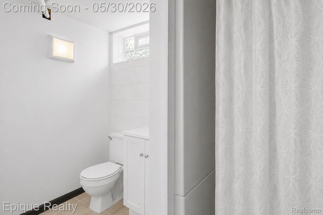 29087 Howard Avenue, Madison Heights, MI 48071