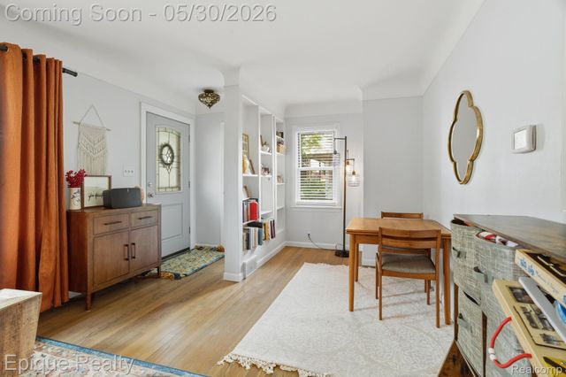 29087 Howard Avenue, Madison Heights, MI 48071