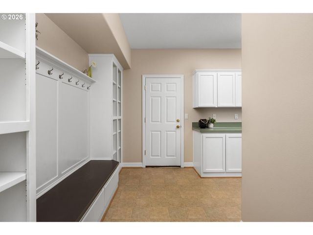 16410 Sw NIGHTHAWK Dr, Beaverton, OR 97007