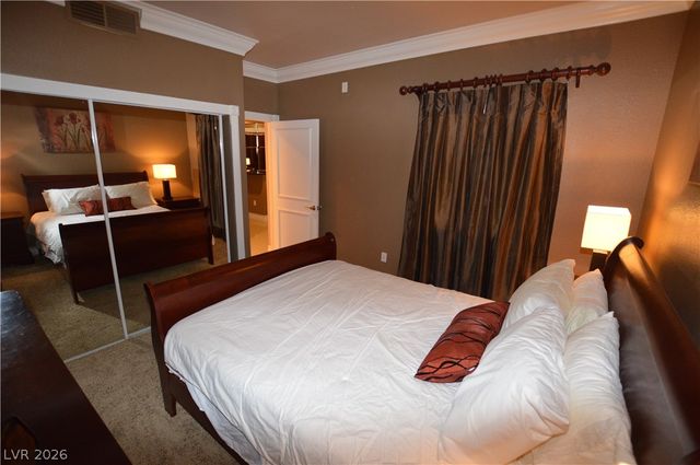 270 East Flamingo Road 224, Las Vegas, NV 89169