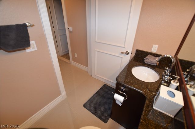 270 East Flamingo Road 224, Las Vegas, NV 89169