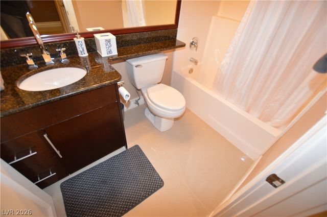 270 East Flamingo Road 224, Las Vegas, NV 89169