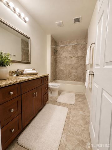 7 Paul Street, Fords, NJ 08863