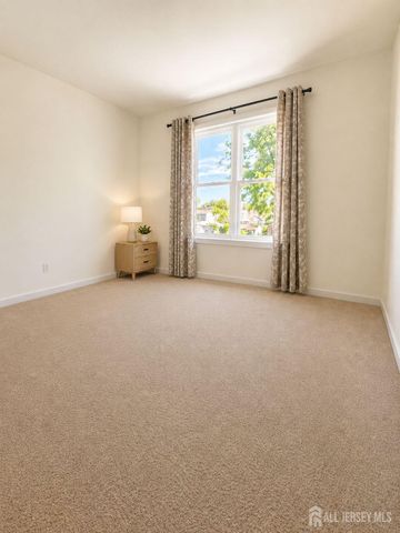 7 Paul Street, Fords, NJ 08863