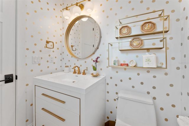 209 S HUBERT AVENUE, Tampa, FL 33609