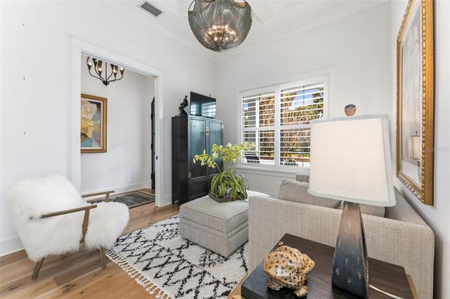 209 S HUBERT AVENUE, Tampa, FL 33609