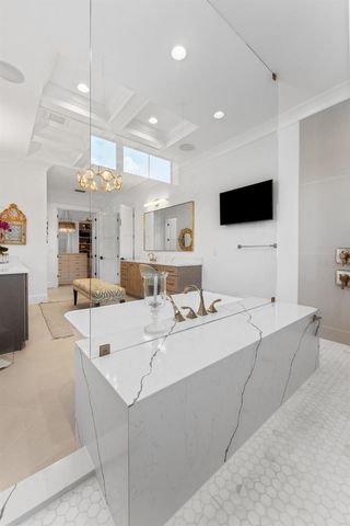 209 S HUBERT AVENUE, Tampa, FL 33609