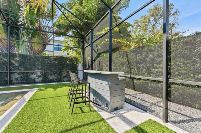 209 S HUBERT AVENUE, Tampa, FL 33609