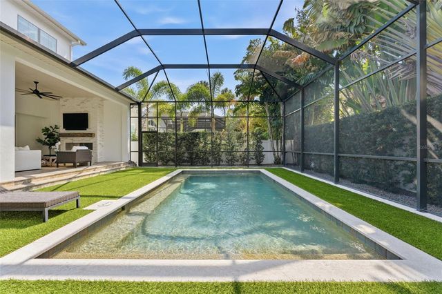 209 S HUBERT AVENUE, Tampa, FL 33609