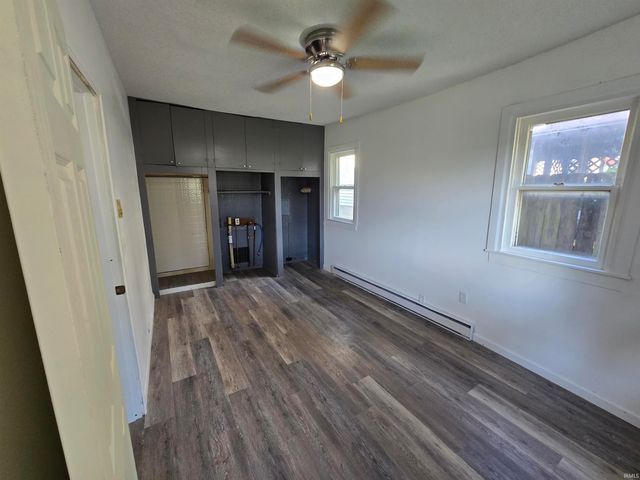 2713 Waynewood Drive, Fort Wayne, IN 46809
