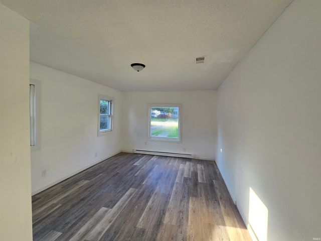 2713 Waynewood Drive, Fort Wayne, IN 46809