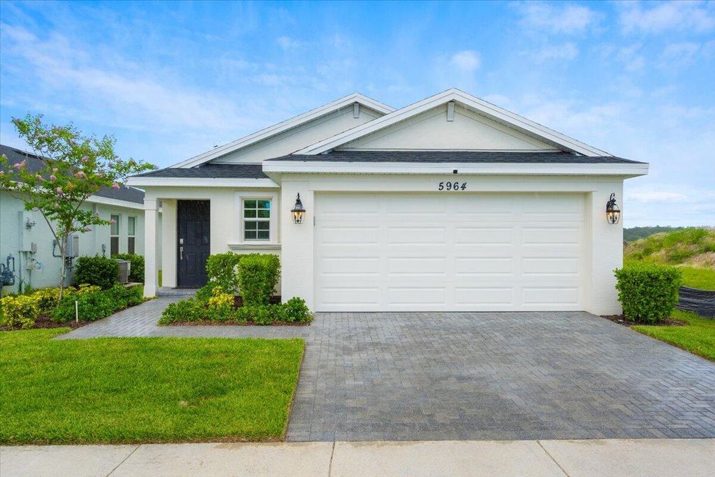 5964 NW Sweetwood Drive, Port St Lucie, FL 34987