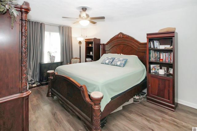 453 Camelot, Murray, KY 42071
