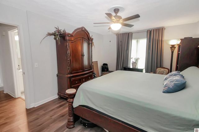 453 Camelot, Murray, KY 42071