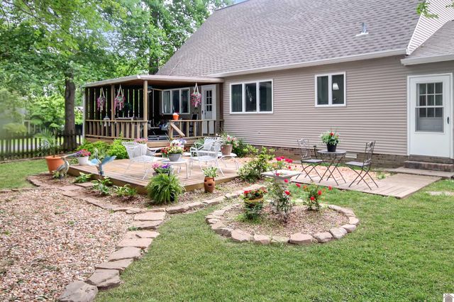453 Camelot, Murray, KY 42071