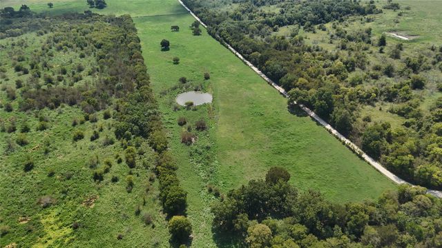 8410 County road 0090, Corsicana, TX 75110