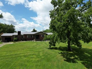 106 Walnut Lane, Gray, KY 40734