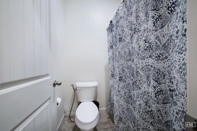 8505 Marble Ridge Way, Bakersfield, CA 93313