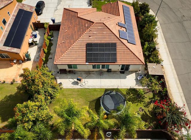 8505 Marble Ridge Way, Bakersfield, CA 93313