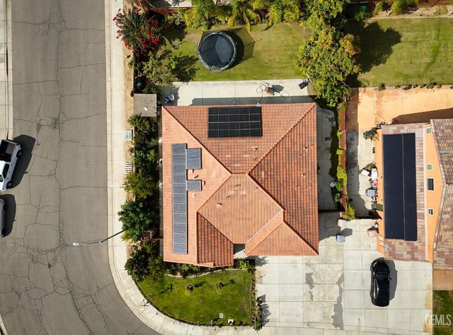 8505 Marble Ridge Way, Bakersfield, CA 93313