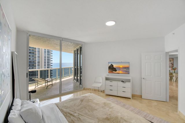 3100 N Ocean Boulevard N 1605, Fort Lauderdale, FL 33308