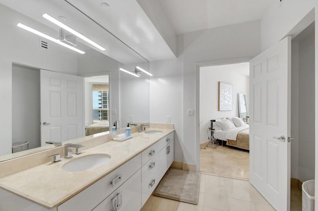 3100 N Ocean Boulevard N 1605, Fort Lauderdale, FL 33308