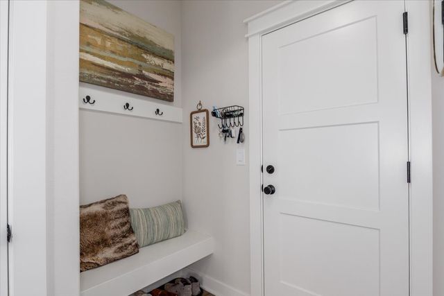 427 N 36th Street, Cumming, IA 50061