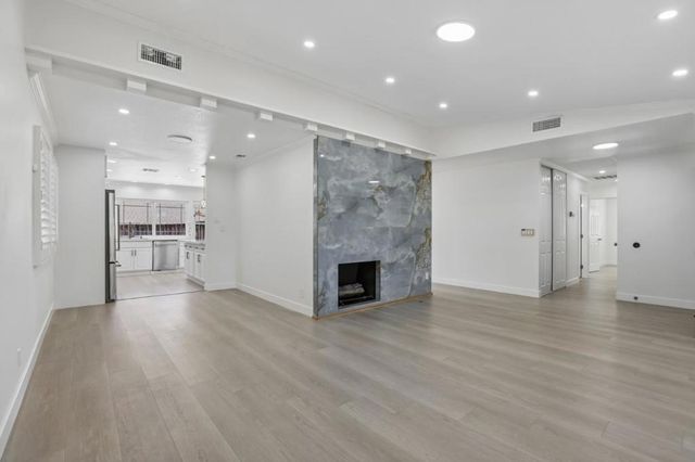 1564 S Wolfe Road, Sunnyvale, CA 94087