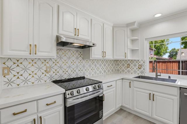 1564 S Wolfe Road, Sunnyvale, CA 94087