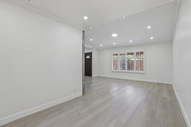 1564 S Wolfe Road, Sunnyvale, CA 94087