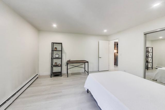 833 N Harlem Avenue 3S, Oak Park, IL 60302