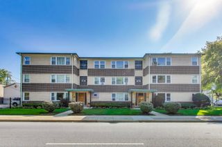 833 N Harlem Avenue 3S, Oak Park, IL 60302