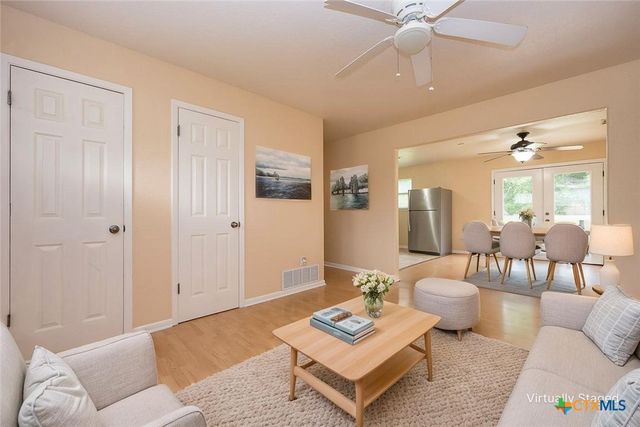 806 S 19th Street, Copperas Cove, TX 76522