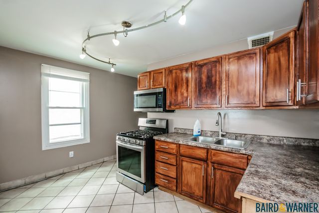 4911 S KILDARE Avenue, Chicago, IL 60632