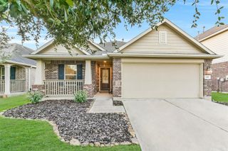 2410 Brown Maple Drive, Fresno, TX 77545