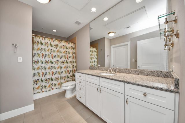 3333 Allen Parkway 1303, Houston, TX 77019