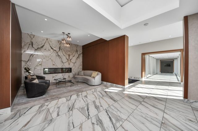 3333 Allen Parkway 1303, Houston, TX 77019