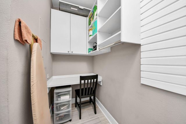 3333 Allen Parkway 1303, Houston, TX 77019