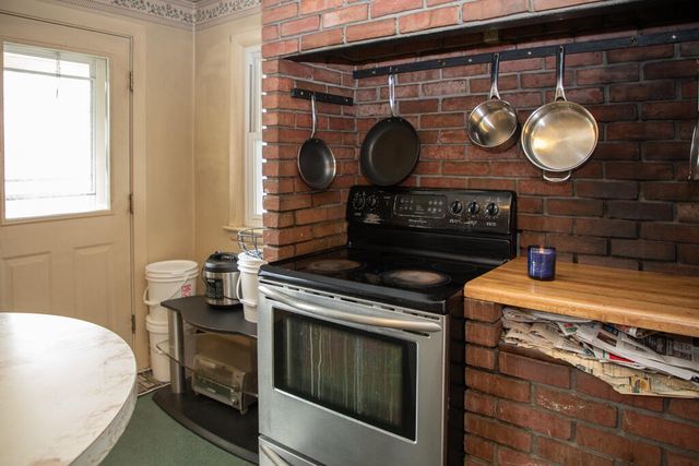 19 Stetson Avenue, Plattsburgh, NY 12901