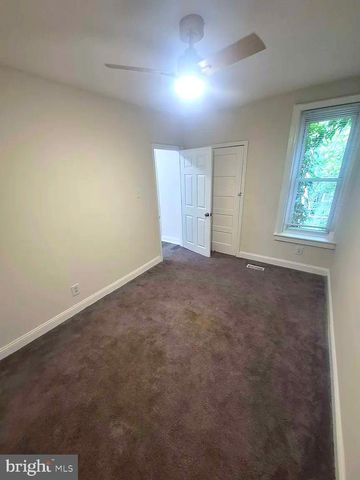 6010 N LAMBERT ST, Philadelphia, PA 19138