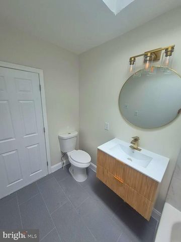 6010 N LAMBERT ST, Philadelphia, PA 19138