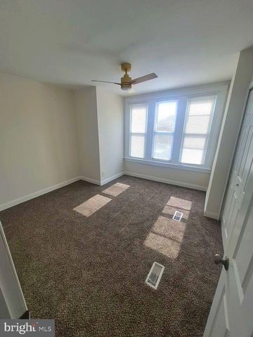 6010 N LAMBERT ST, Philadelphia, PA 19138
