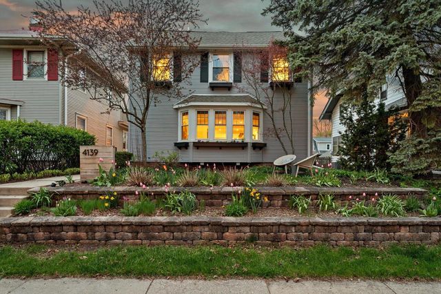 4139 Stowell AVENUE, Shorewood, WI 53211