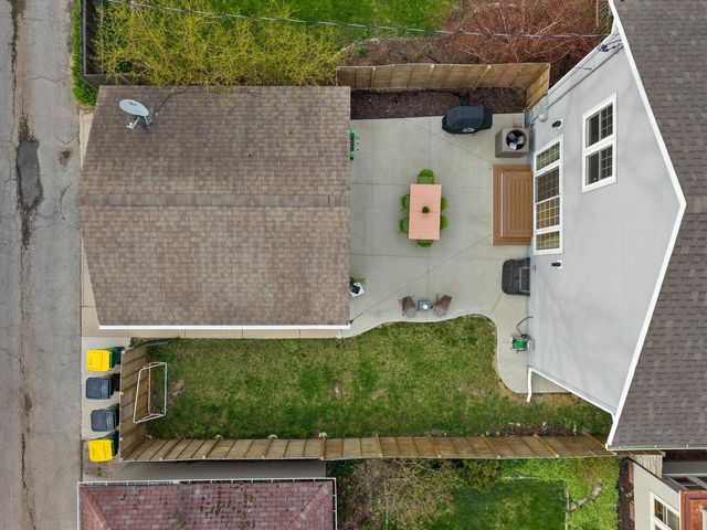 4139 Stowell AVENUE, Shorewood, WI 53211