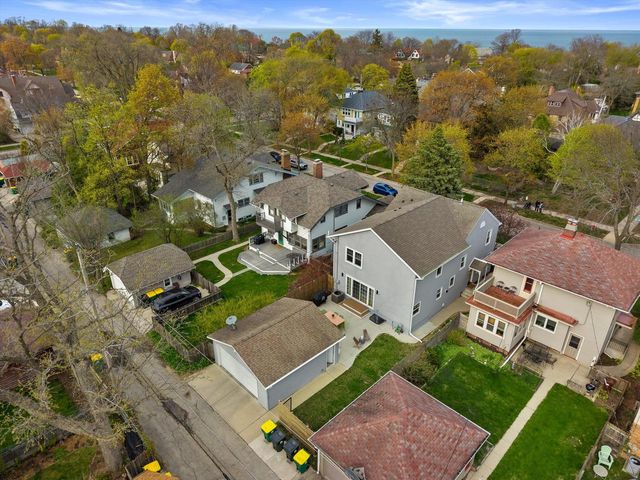 4139 Stowell AVENUE, Shorewood, WI 53211