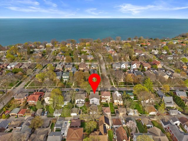 4139 Stowell AVENUE, Shorewood, WI 53211