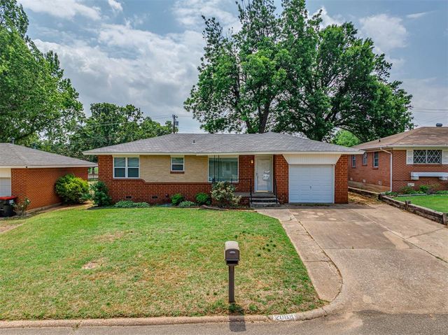 20810 Silver Street, Harrah, OK 73045