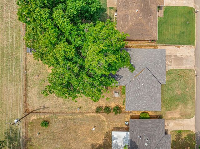 20810 Silver Street, Harrah, OK 73045
