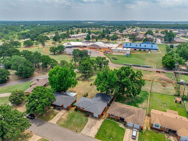 20810 Silver Street, Harrah, OK 73045