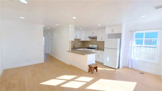 1138 N Park Avenue, Pomona, CA 91768